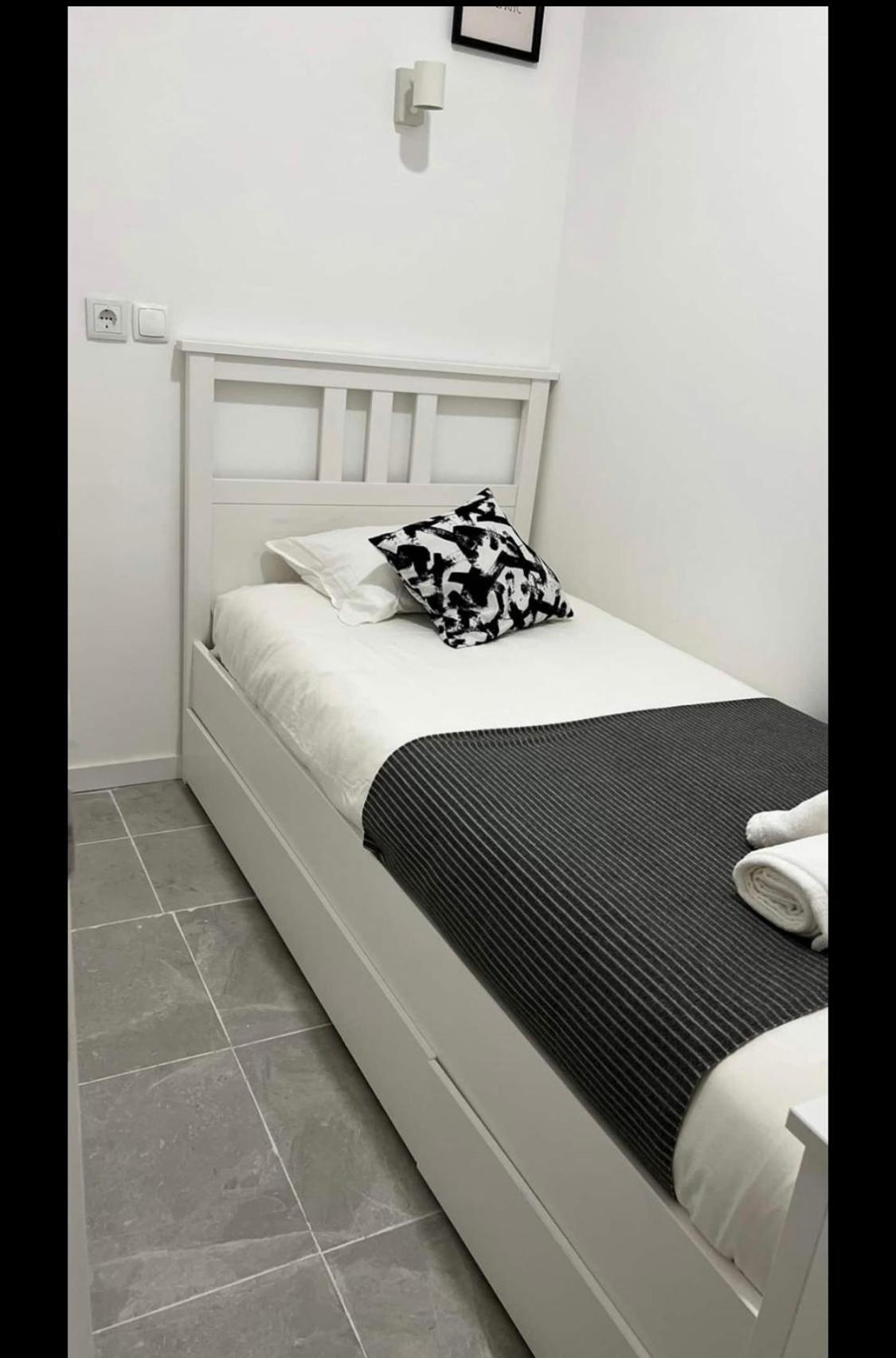 Apartamento Conde Do Redondo Lisboa Eksteriør billede