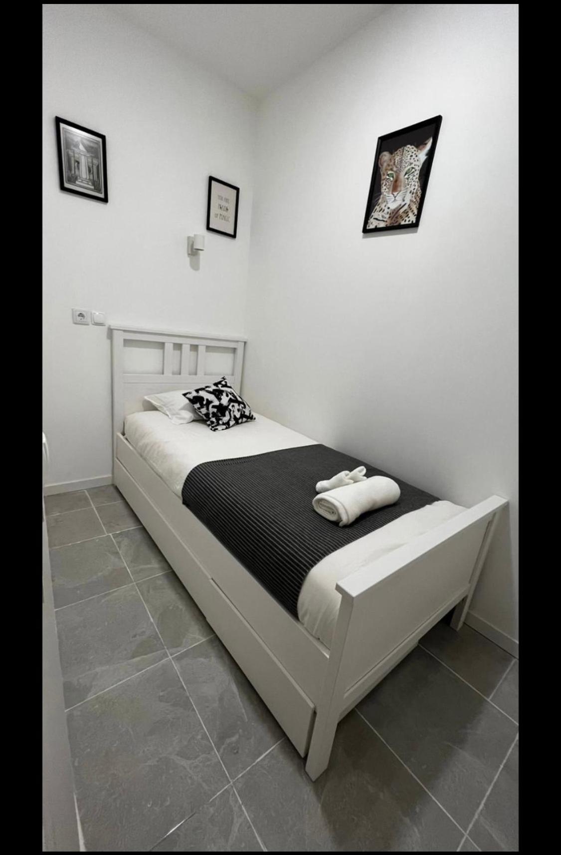 Apartamento Conde Do Redondo Lisboa Eksteriør billede